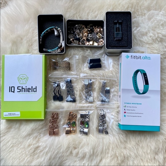 🌟THREE FITBIT ALTA TRACKERS WITH STUNNING COLLECTION🌟